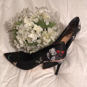 🦋Ted Baker London Butterfly Heels